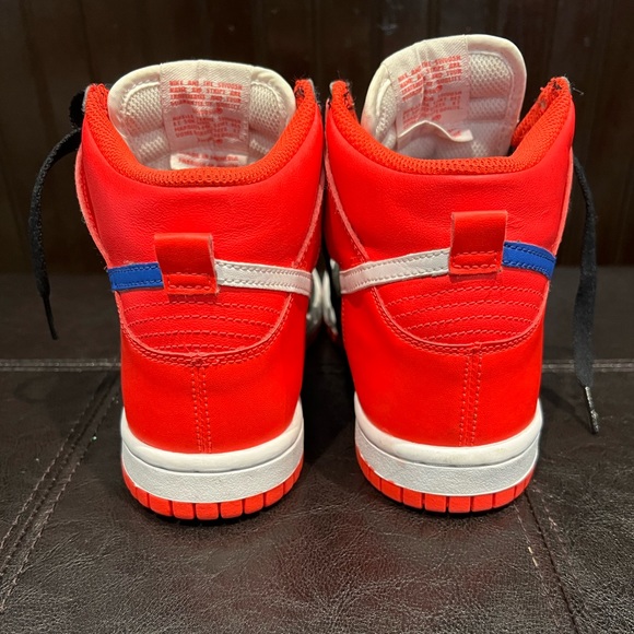 Youth Nike Dunk High Knicks - Picture 5 of 5